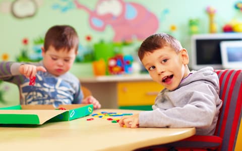 Weight gain in tube-fed children